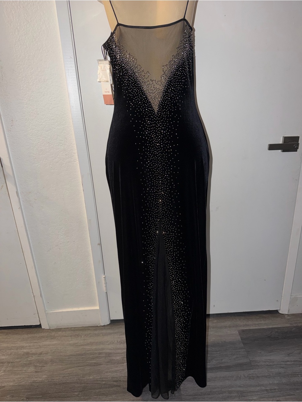 Vintage  Dave and Johnny black Beaded Evening Dress - Size 11/12 - Picture 3 of 10